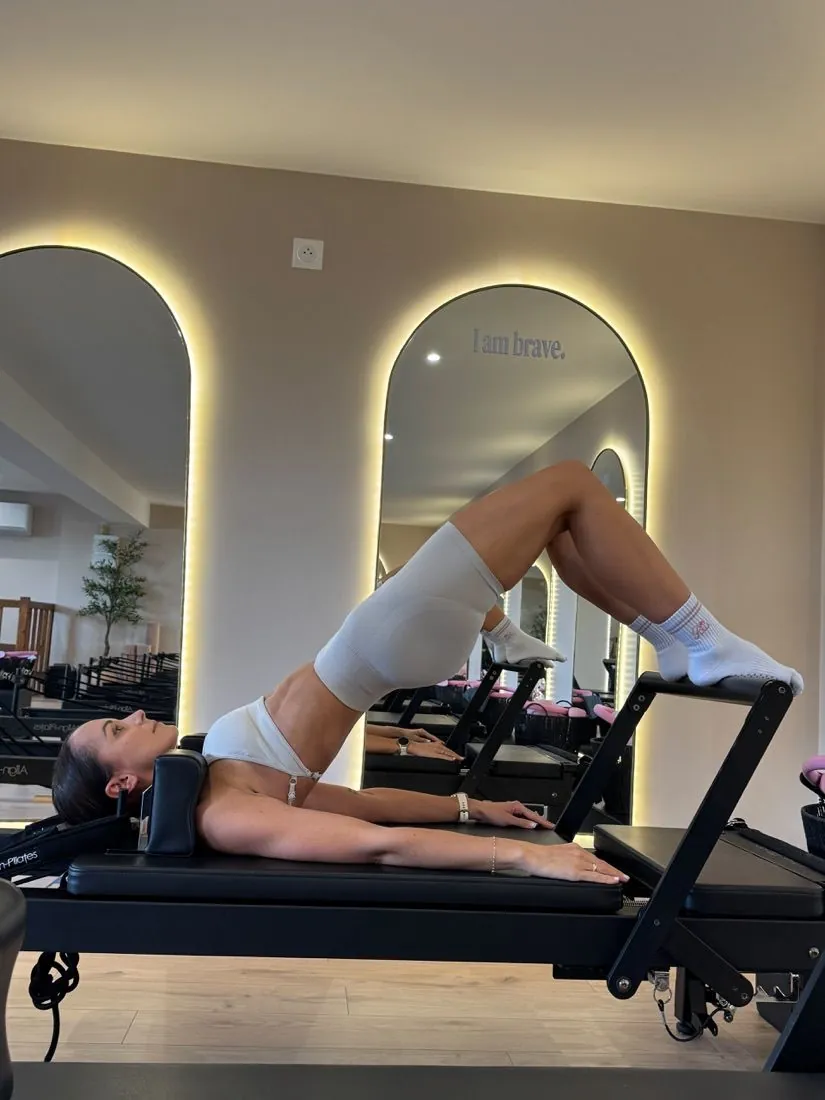 Séance de Pilates Reformer au Jolla Pilates Club