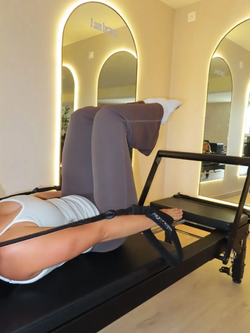 Séance de Pilates Reformer au Jolla Pilates Club