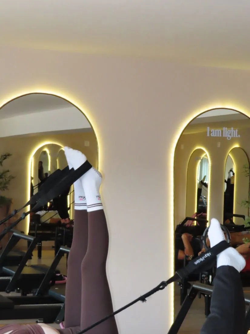 Séance de Pilates Reformer au Jolla Pilates Club